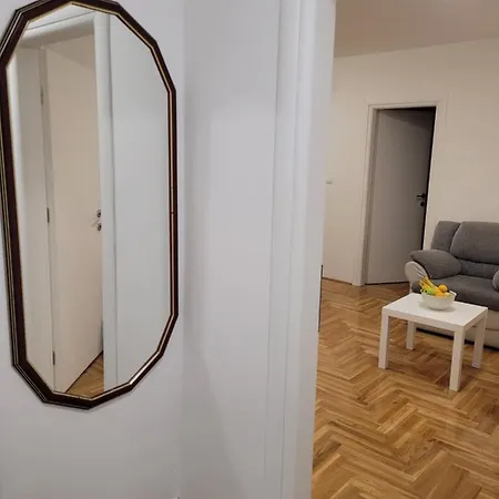 Apartman Aura